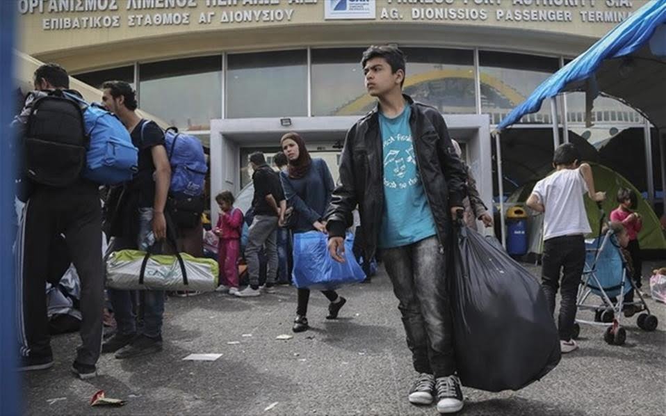 Στους 7.300 περίπου οι πρόσφυγες και μετανάστες στη Σάμο για την Ύπατη Αρμοστεία και 7.595 για το Υπουργείο. 217 αναχωρούν την Πέμπτη (28/11) για την ενδοχώρα