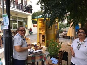 Πως ένα παρατημένο περίπτερο στο Καρλόβασι γίνεται ανταλλακτική βιβλιοθήκη. Ευρωπαϊκή Εβδομάδα Κινητικότητας