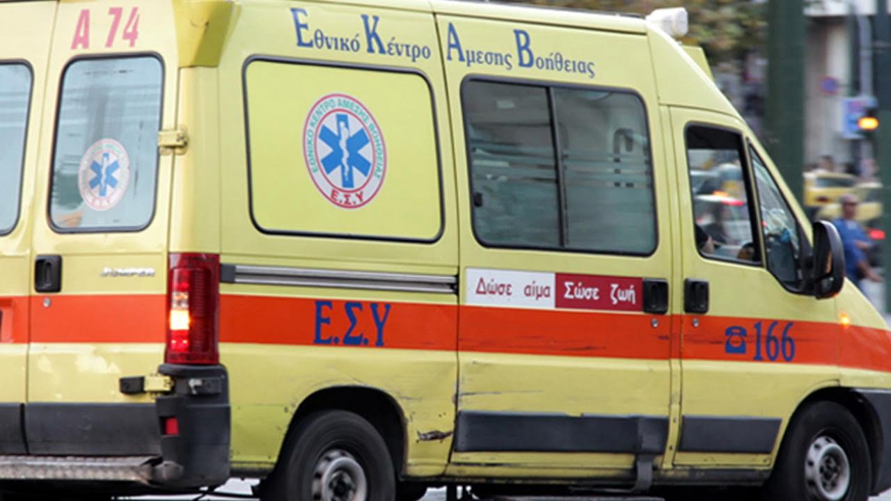 ΛΑΣ Δυτικής Σάμου: Μαθητής Δημοτικού στο Καρλόβασι λιποθύμησε και δεν υπήρχε οδηγός ασθενοφόρου για να μεταφερθεί στο νοσοκομείο