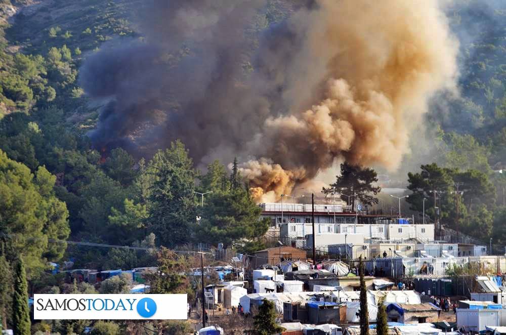 Γιώργος Μιαούλης: Από τη φωτιά στο ΚΥΤ καταστράφηκαν περίπου 10 οικίσκοι, αρκετά παραπήγματα και σκηνές