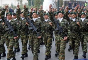 Ανακοινώθηκε η αύξηση στρατιωτικής θητείας από την ΕΣΣΟ του Μαΐου στο Στρατό Ξηράς