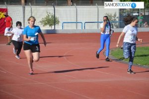 «Έφερε χαμόγελα» η διοργάνωση της 4ης αθλητικής συνάντησης Νέων Βορείου Αιγαίου στο στάδιο Καρλοβάσου