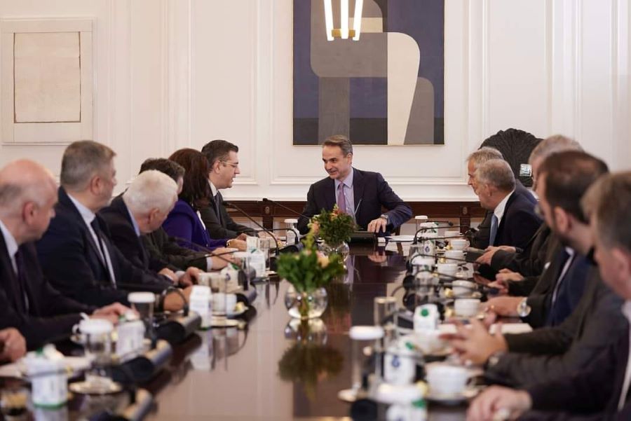 Ο Περιφερειάρχης Β. Αιγαίου Κ. Μουτζούρης συμμετείχε σε σύσκεψη με τον Πρωθυπουργό της Ελλάδας Κ.Μητσοτάκη