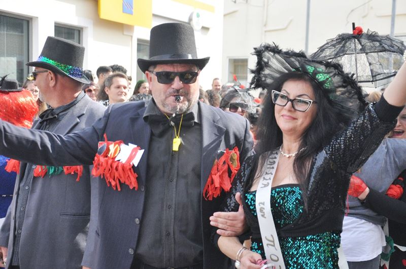Ολοκληρώθηκε με μεγάλη επιτυχία το Καρλοβασίτικο καρναβάλι