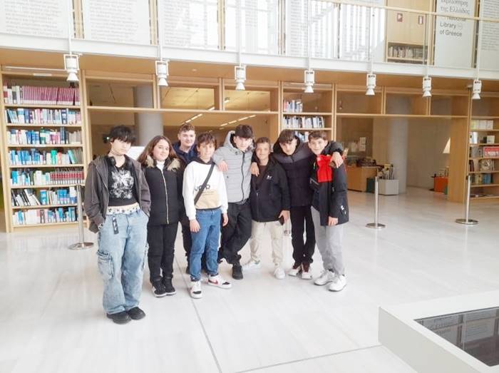 1ο Πειραματικό Γυμνάσιο Σάμου: Εκπαιδευτική επίσκεψη ομίλων στην Αθήνα