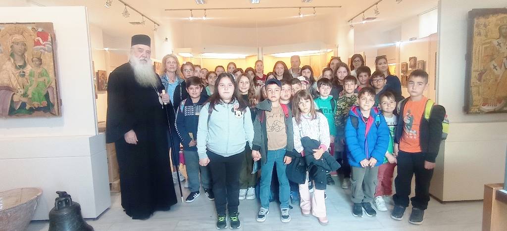 Επίσκεψη Δημοτικού Σχολείου Παγώνδα στο Εκκλησιαστικό και Βυζαντινό μουσείο της Ι. Μητρόπολης Σάμου